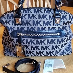 MICHAEL KORS CALISTA  MK Signature Satchel